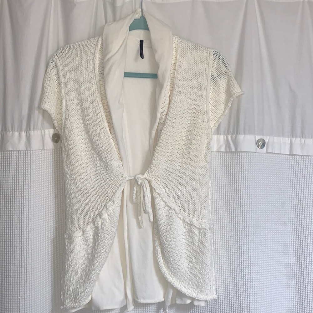 White sweater - like new!